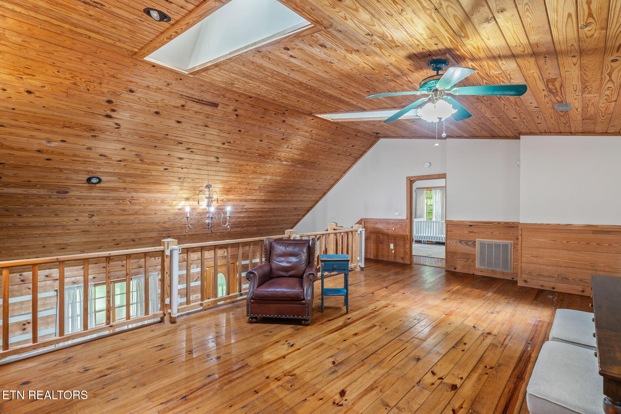 907 Paint Rock Ferry Road Kingston, TN 37763 - Photo 42 of 58 UPPER LOFT