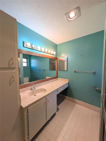 $2,600 | 5895 Autumn Lake Lane, Unit A, Boynton Beach, FL 33437