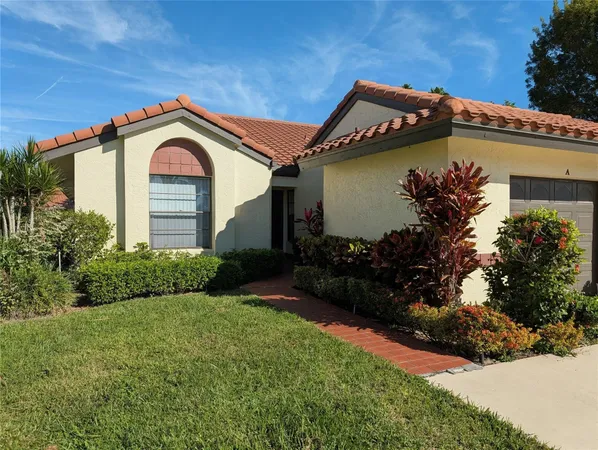 $2,600 | 5895 Autumn Lake Lane, Unit A, Boynton Beach, FL 33437
