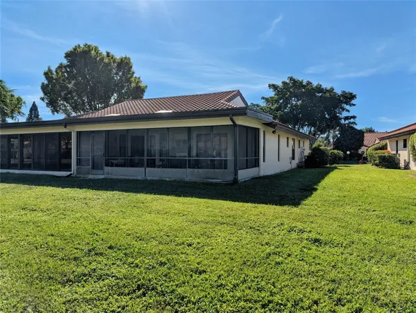 $2,600 | 5895 Autumn Lake Lane, Unit A, Boynton Beach, FL 33437