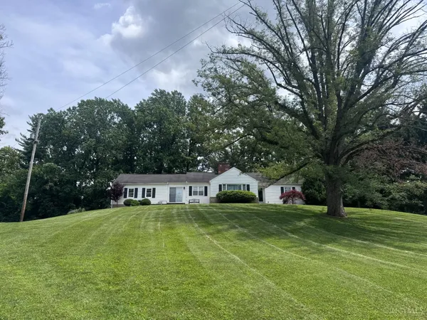 $269,900 | 43 Willettsville Park, Hillsboro, OH 45133