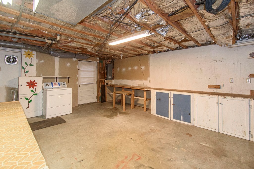 2891 Barrett Ridge Road Draper, VA 24324 - Photo 45 of 53 Gallery Image 45