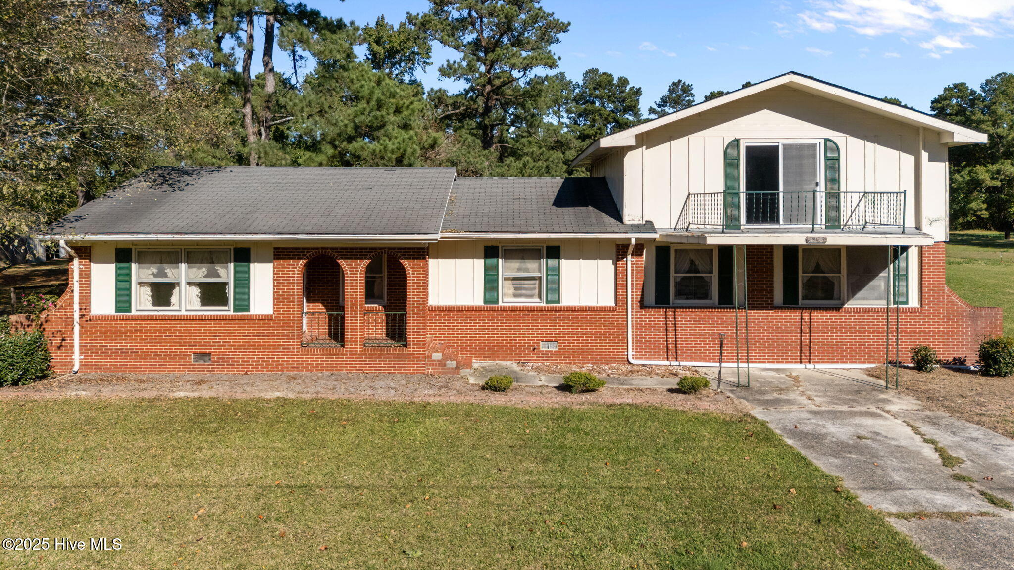 2933 Sound Side Road Columbia, NC 27925 - Photo 4 of 53 4-web-or-mls-DJI_20251020104549_0049_D