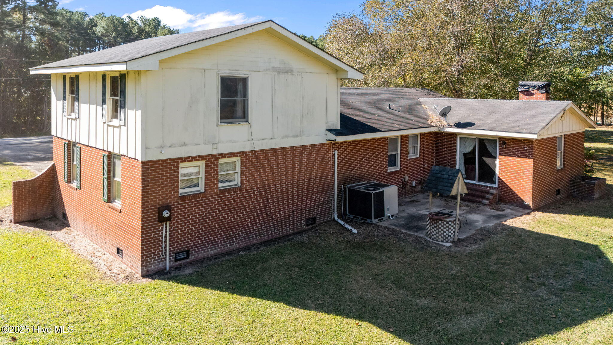 2933 Sound Side Road Columbia, NC 27925 - Photo 8 of 53 8-web-or-mls-DJI_20251020105026_0052_D