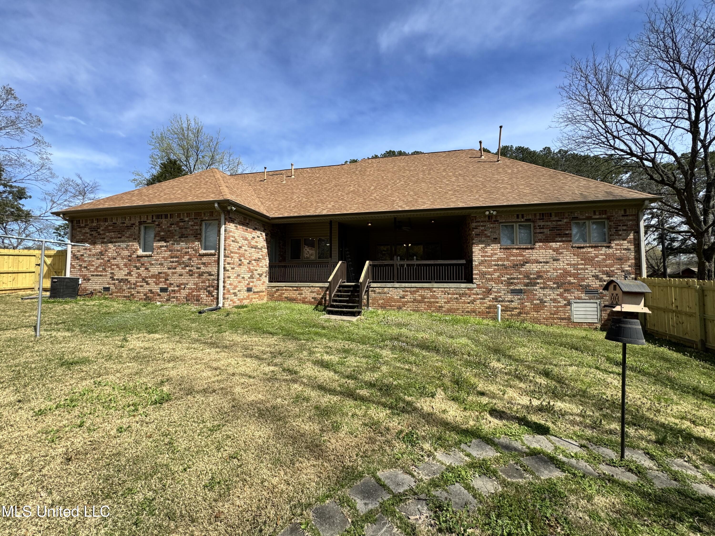 327 Getwell Road Hernando, MS 38632 - Photo 22 of 25 IMG_2535