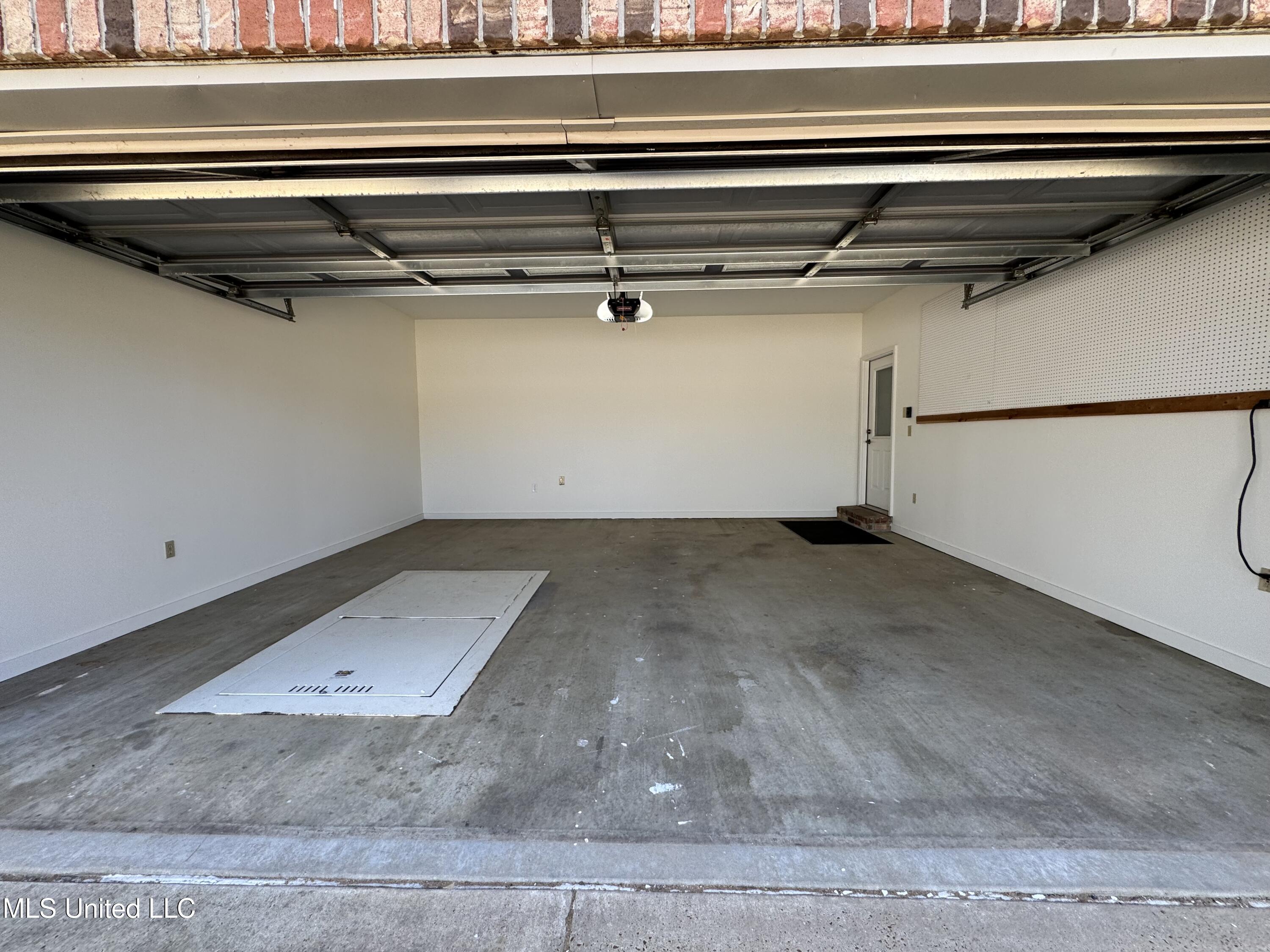 327 Getwell Road Hernando, MS 38632 - Photo 25 of 25 IMG_2551