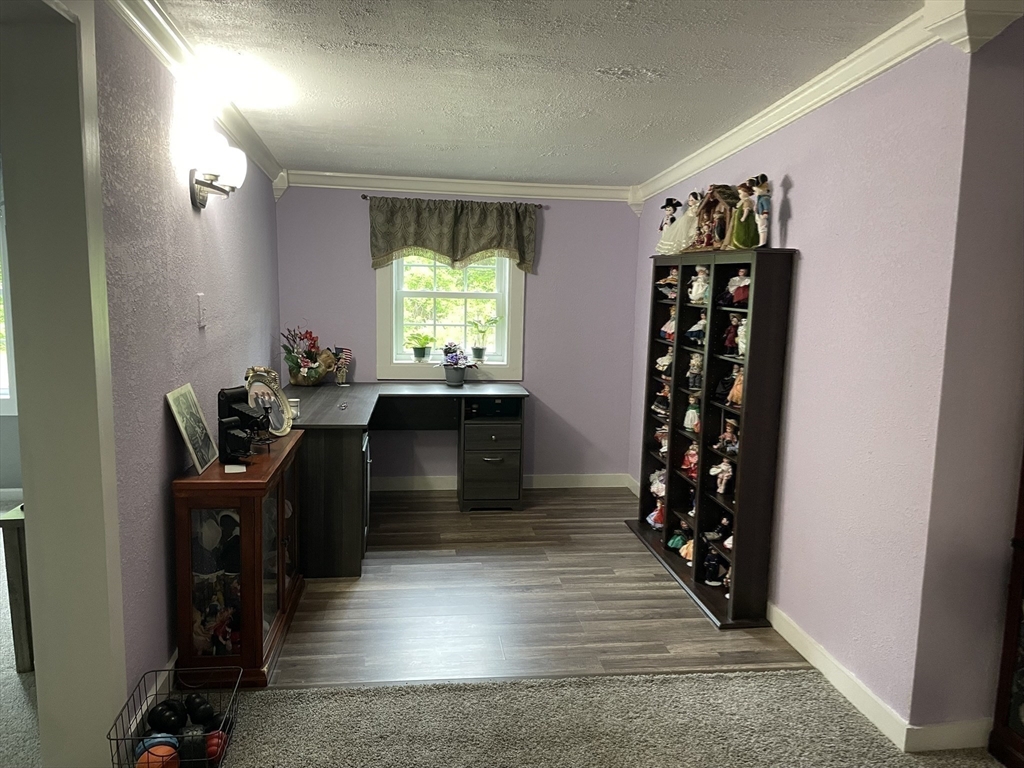190 Turners Falls Road Montague, MA 01351 - Photo 12 of 35 an entryway with a workspace