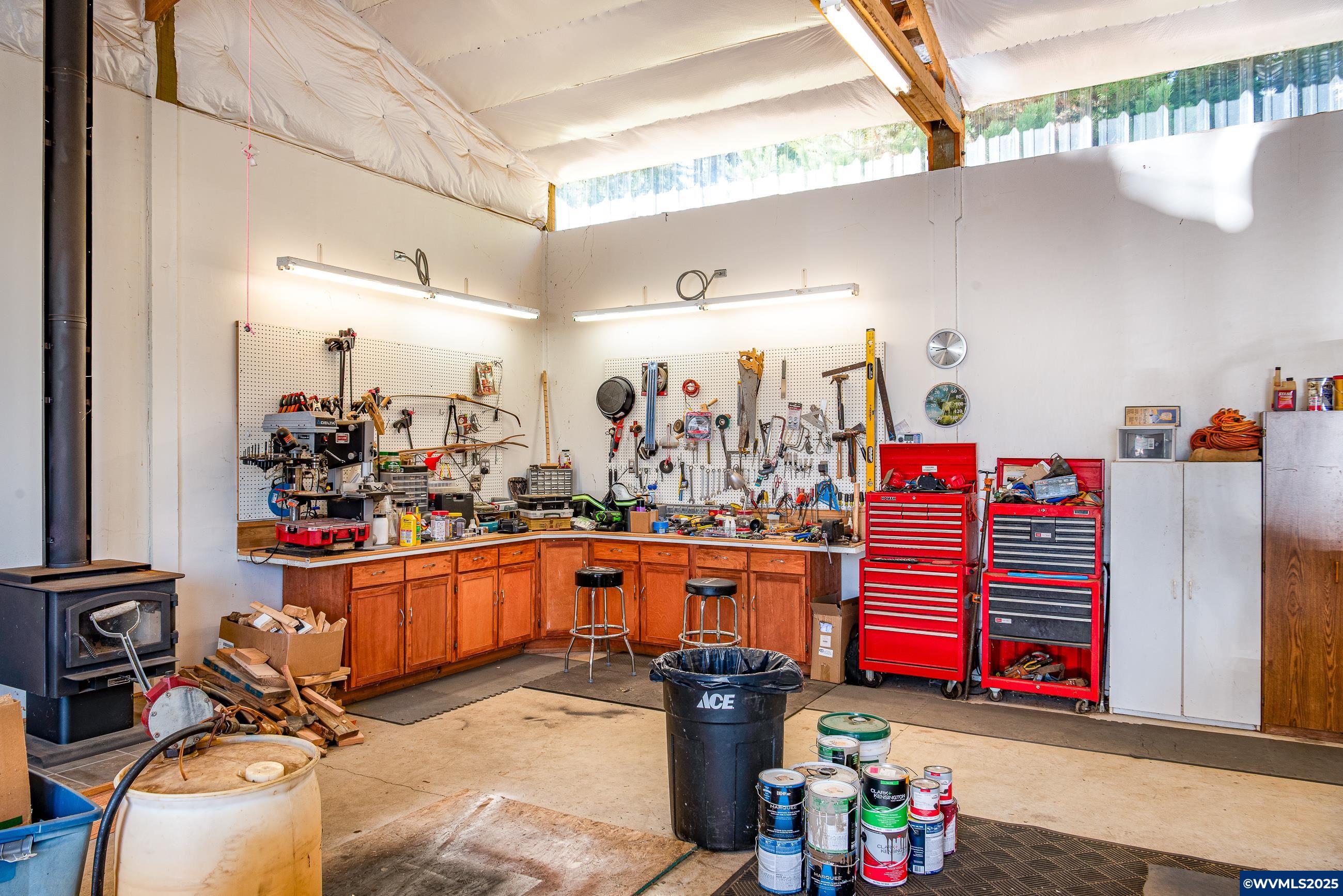 30830 Pineway Road Lebanon, OR 97355 - Photo 41 of 47 Gallery Image 41