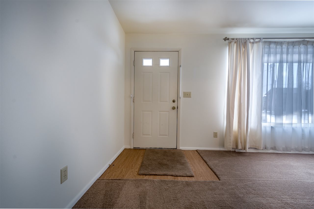 4932 Monroeville Road Fort Wayne, IN 46816 - Photo 4 of 35