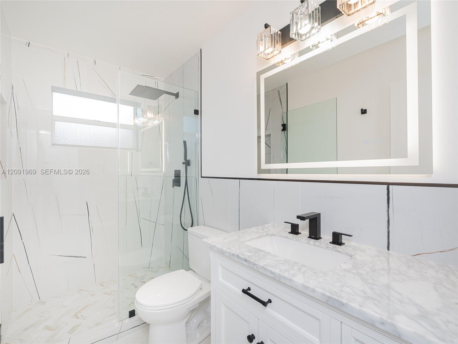 4710 West Park Road Hollywood, FL 33021 - Photo 34 of 56 2nd Bathroom/w Walking Shower