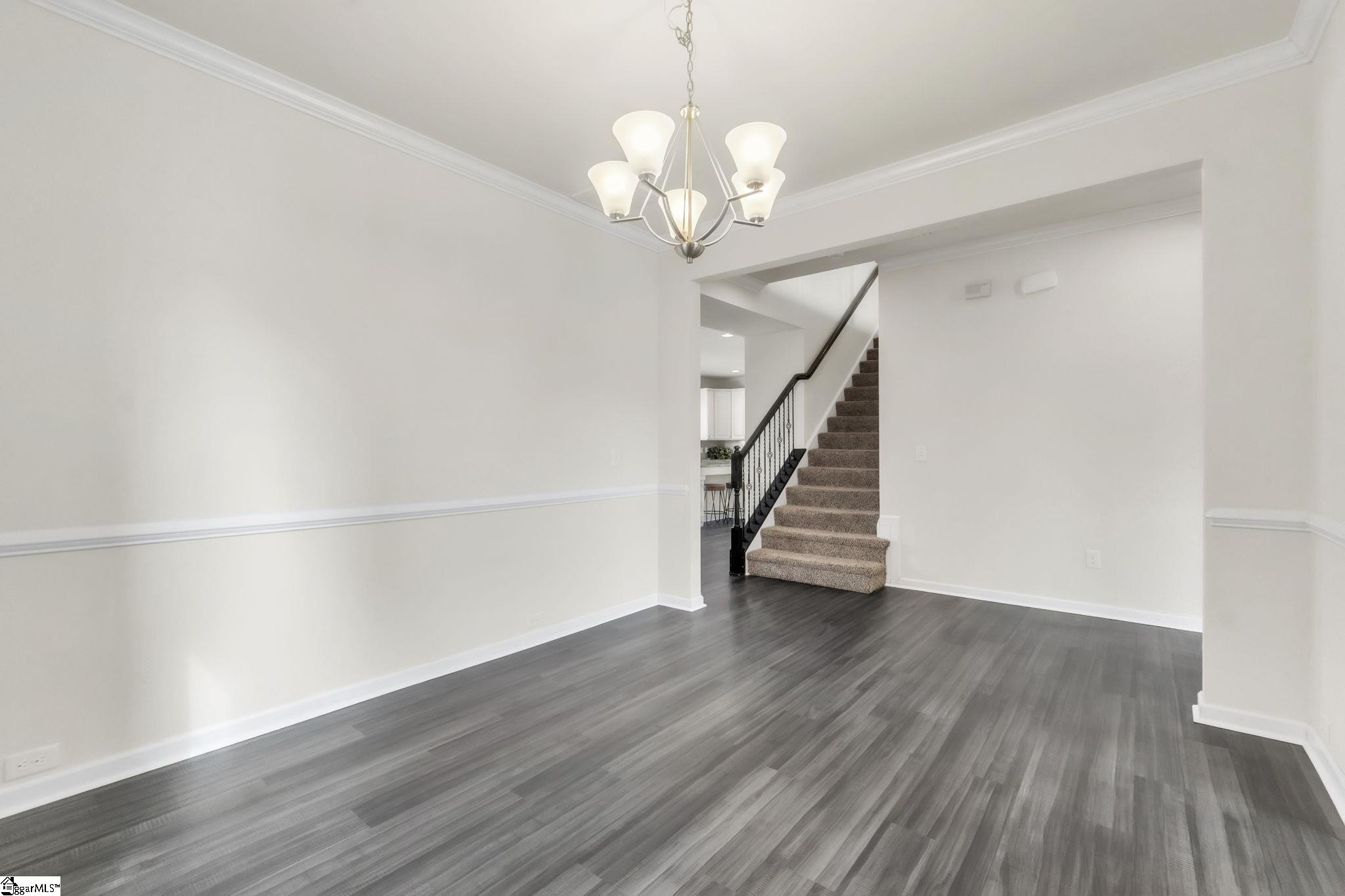 328 Bucklebury Road Greer, SC 29651 - Photo 2 of 46