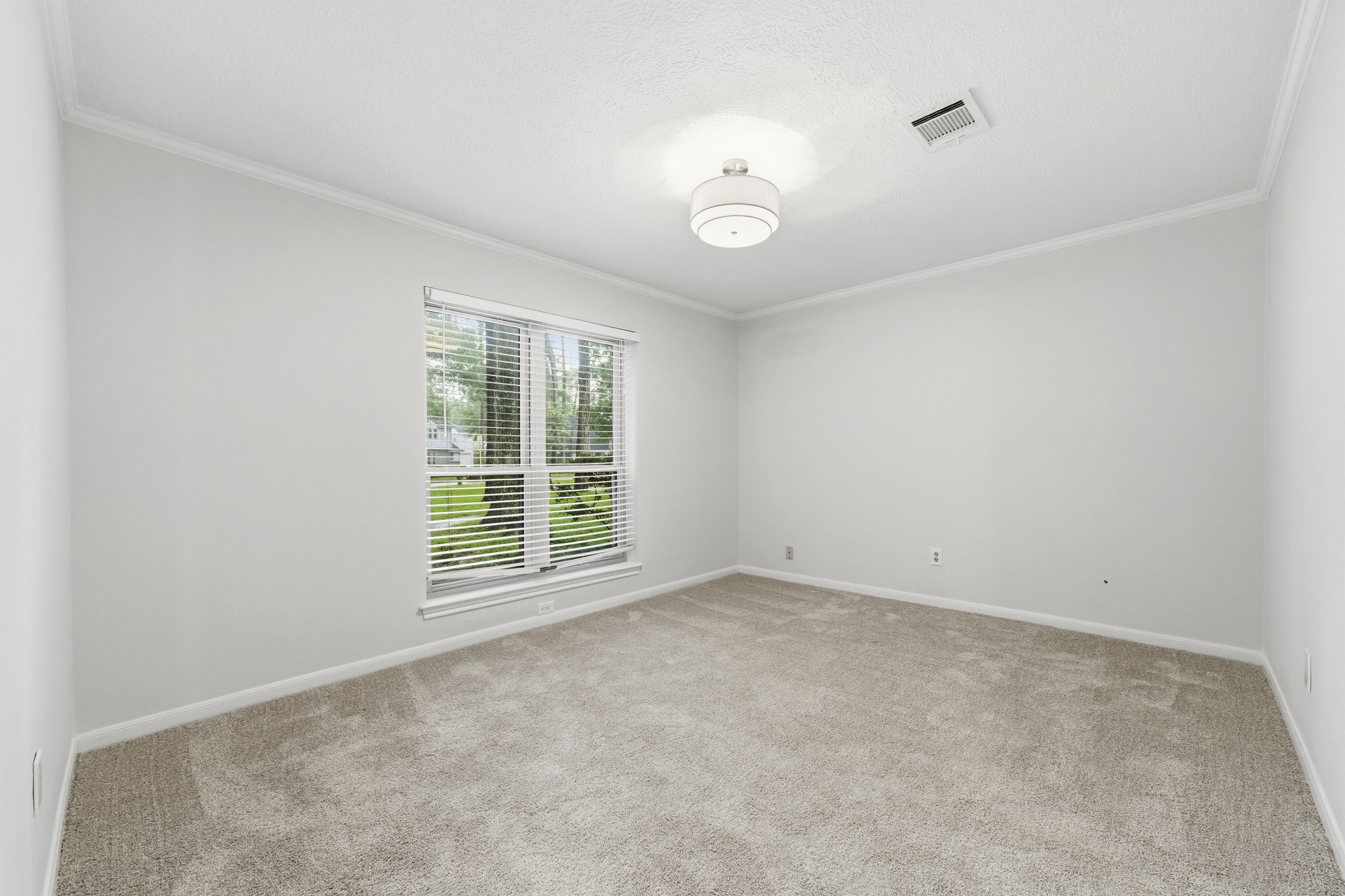 6706 Oak Masters Drive Spring, TX 77379 - Photo 6 of 34