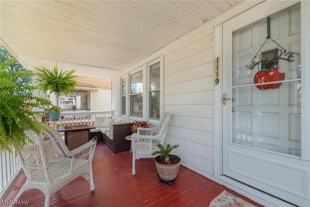 1119 Spring Road Cleveland, OH 44109 - Photo 4 of 27