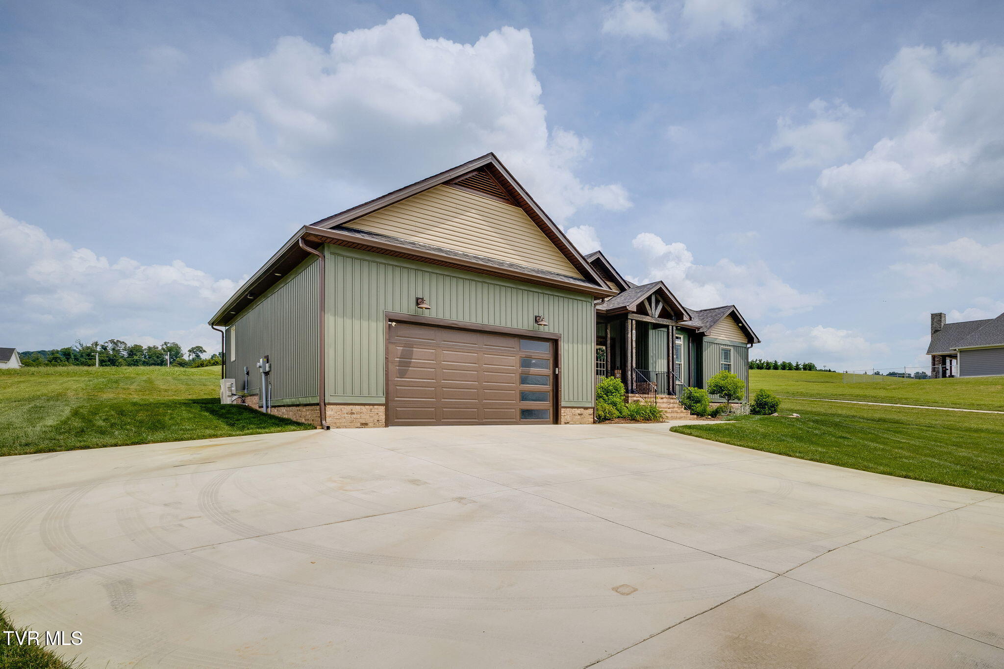 545 Pleasant Valley Road Jonesborough, TN 37659 - Photo 2 of 33 1000016066