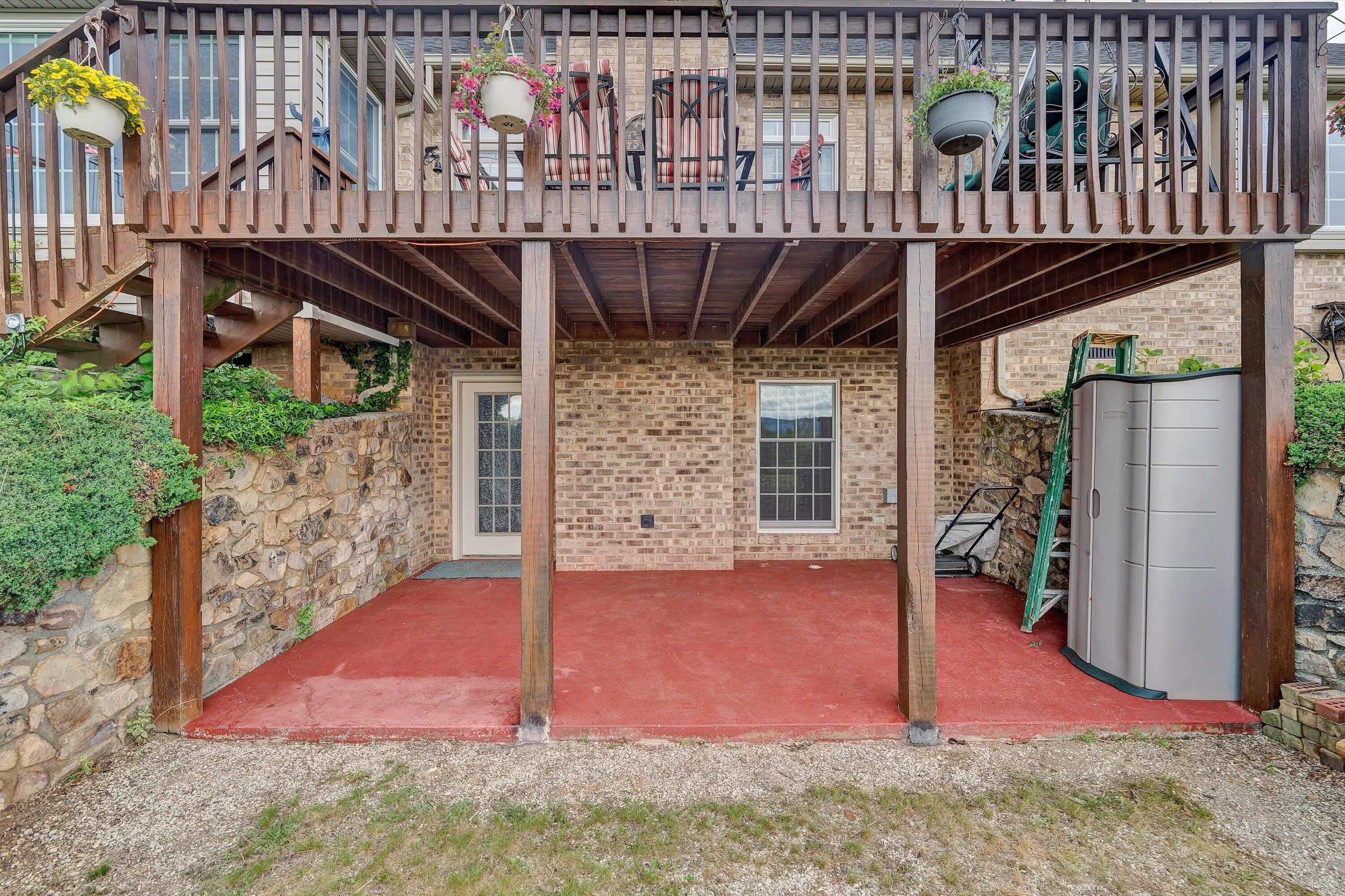 3281 Springwood Road Fincastle, VA 24090 - Photo 43 of 64 43-DSC00272