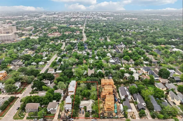 $999,999 | 4411 Banister Lane, Austin, TX 78745