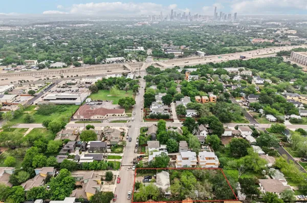 $999,999 | 4411 Banister Lane, Austin, TX 78745