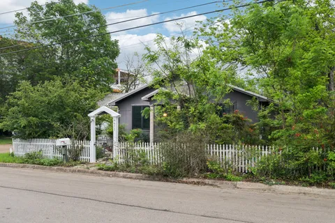$999,999 | 4411 Banister Lane, Austin, TX 78745