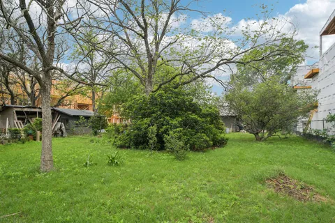 $999,999 | 4411 Banister Lane, Austin, TX 78745