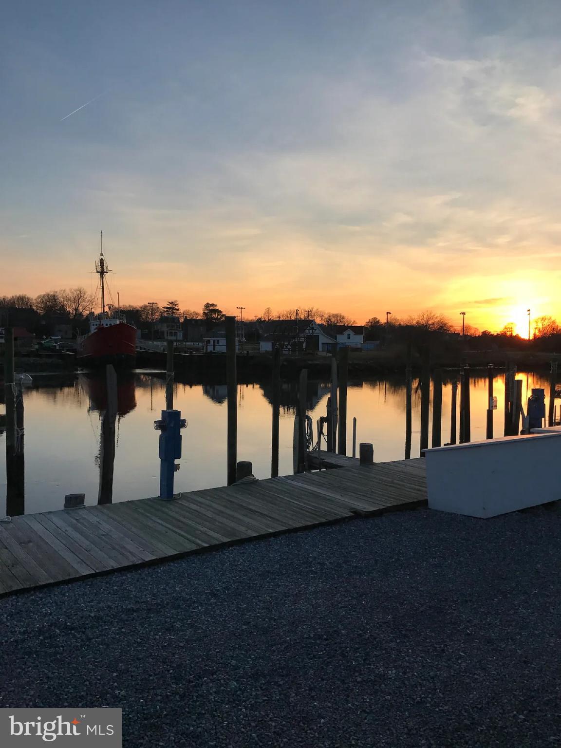 314 Pilottown Road Lewes, DE 19958 - Photo 27 of 33 Canal at Sunset