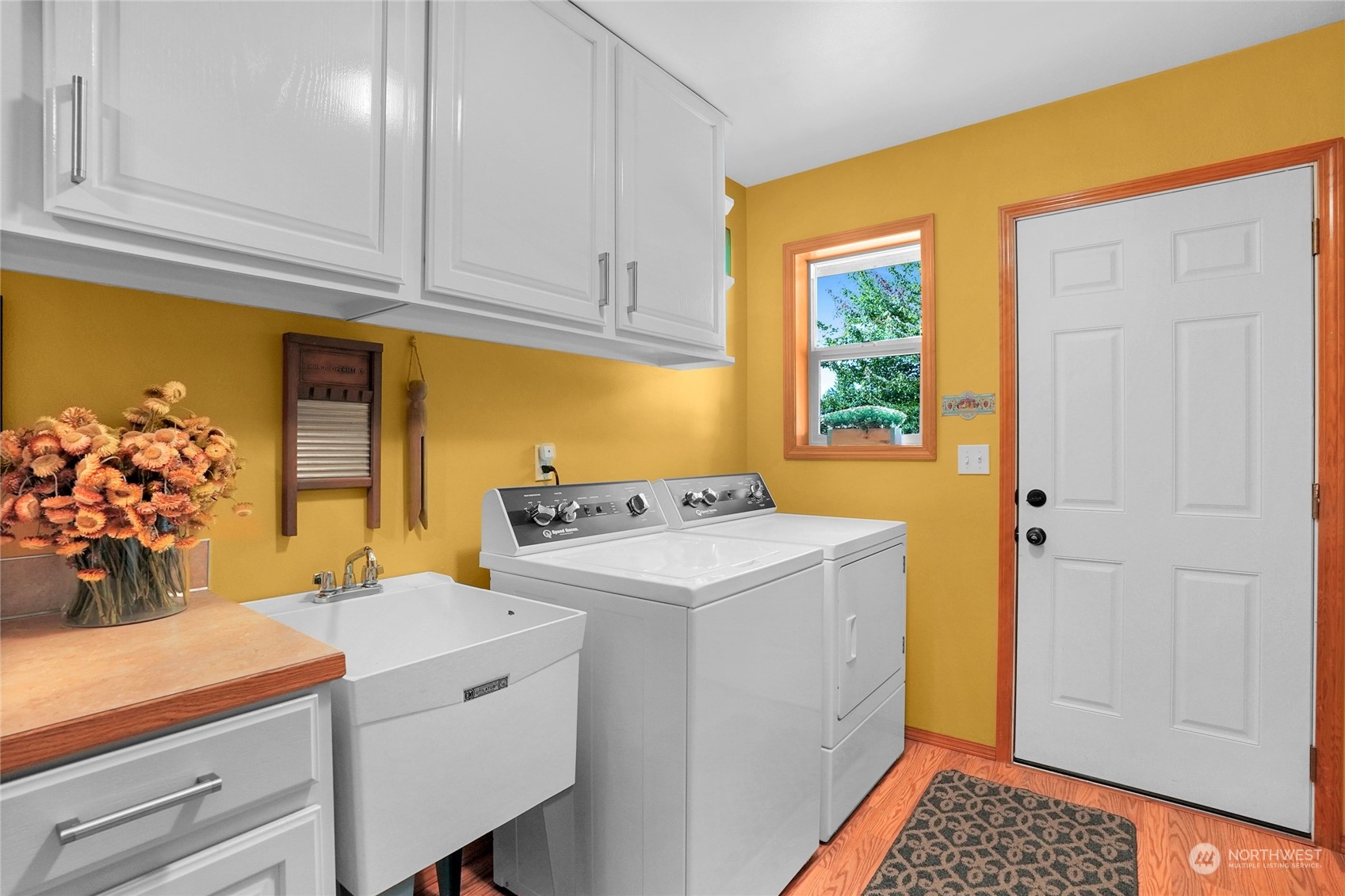 257 South Camano Ridge Road Camano Island, WA 98282 - Photo 13 of 40 Gallery Image 13