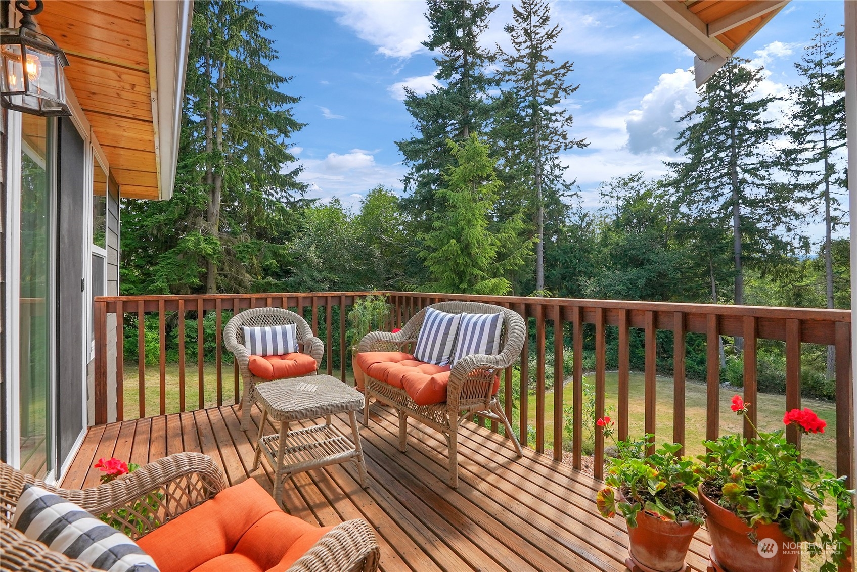 257 South Camano Ridge Road Camano Island, WA 98282 - Photo 19 of 40 Gallery Image 19