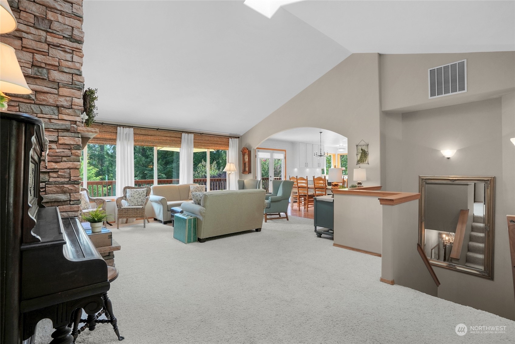 257 South Camano Ridge Road Camano Island, WA 98282 - Photo 5 of 40 Gallery Image 5
