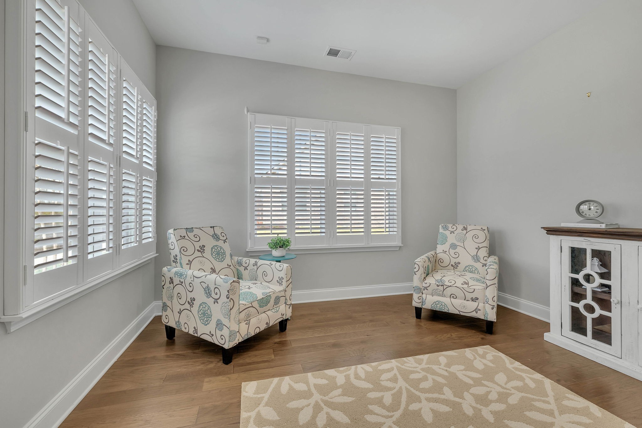 342 Buckner Cir Mount Mount Juliet, TN 37122 - Photo 17 of 40 a living room with furniture and window