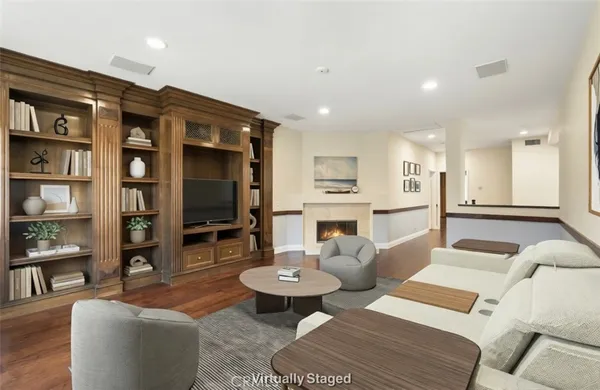 $1,749,900 | 20356 VÃa Cellini, Porter Ranch, CA 91326
