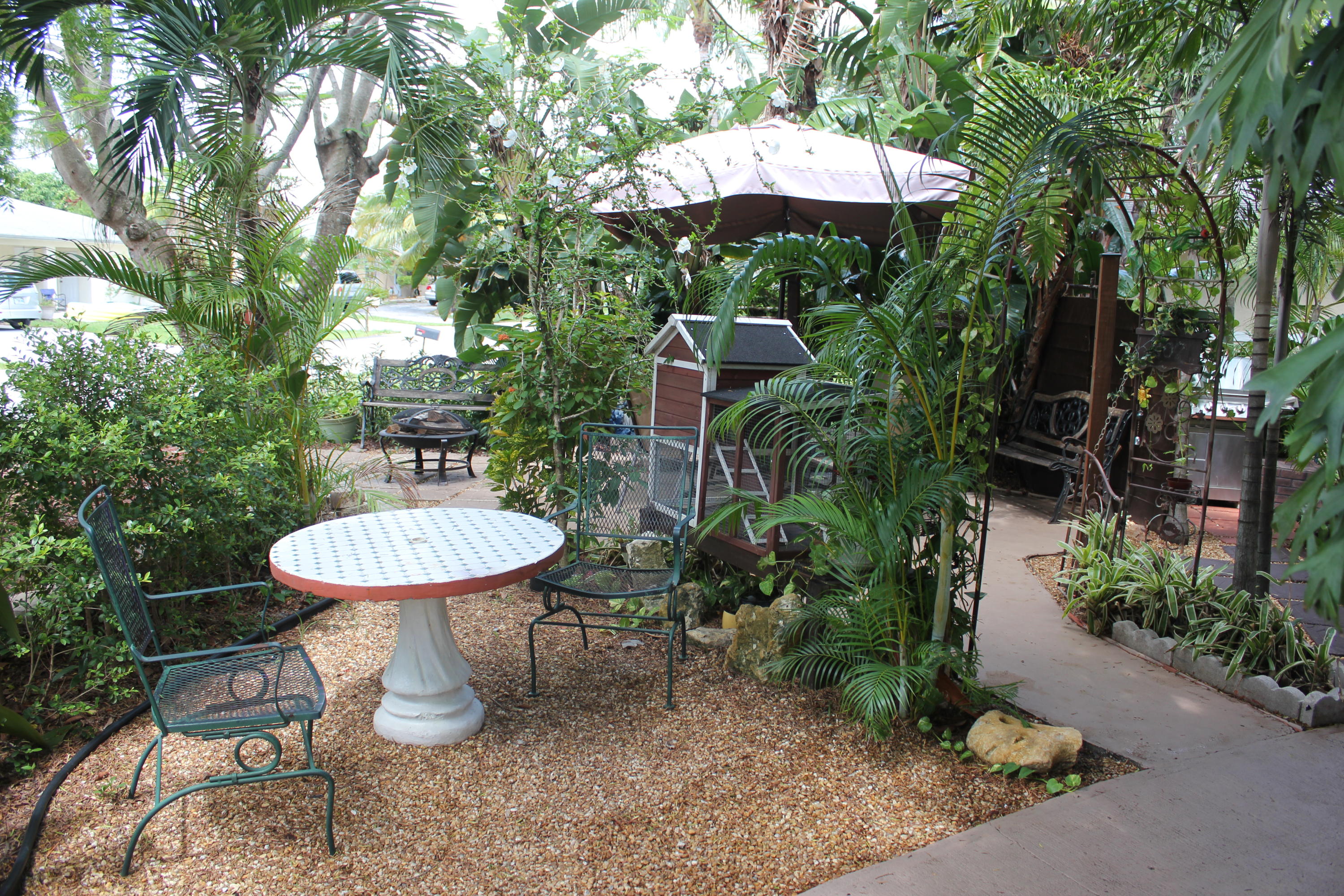 207 3rd Street Jupiter, FL 33458 - Photo 27 of 28 Front Patio