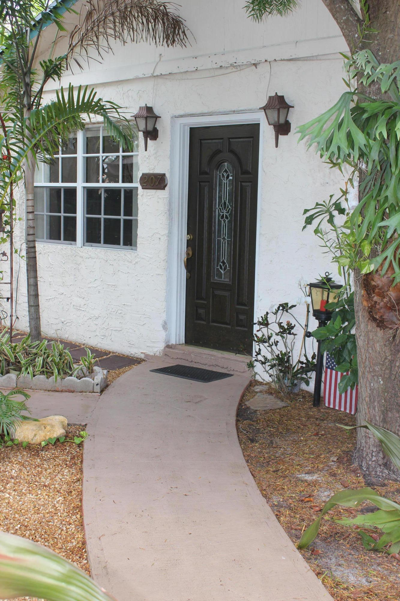 207 3rd Street Jupiter, FL 33458 - Photo 28 of 28 Front of house