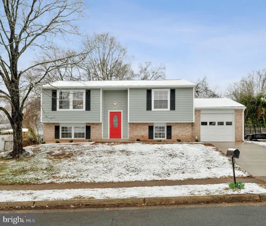 $620,000 | 709 North Belfort Street, Sterling, VA 20164