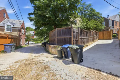 $1,149,000 | 6010 34th Place Northwest, Washington, DC 20015