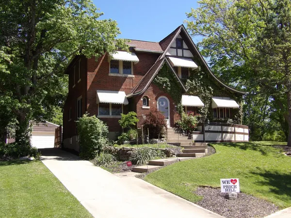 $325,000 | 4308 Schulte Drive, Cincinnati, OH 45205