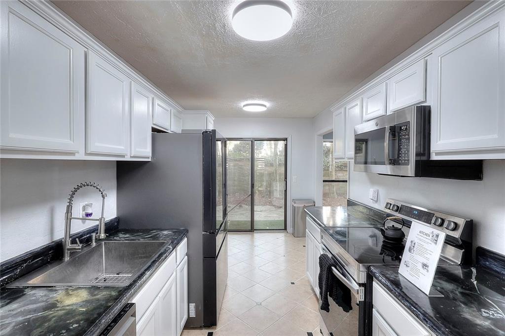 5137 Roswell Road, Unit 6 Sandy Springs, GA 30342 - Photo 4 of 26