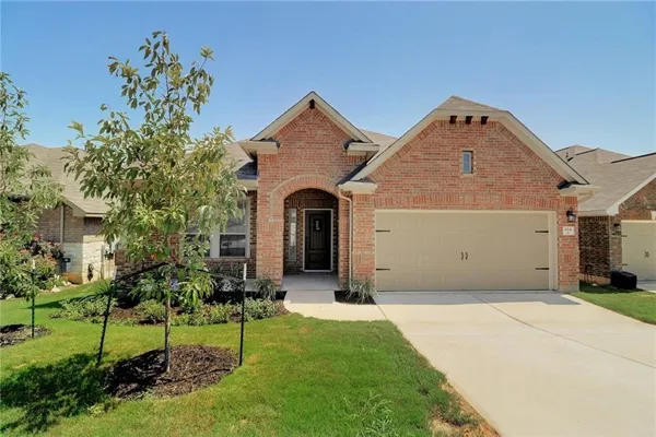$2,200 | 624 Peregrine Way, Leander, TX 78641