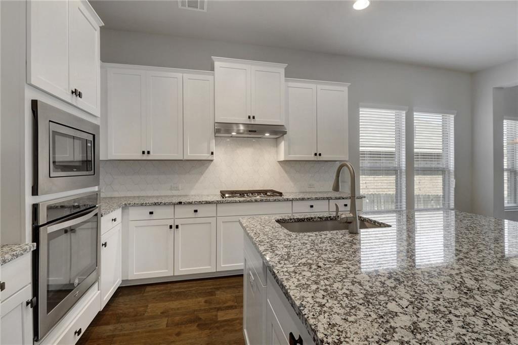 624 Peregrine Way Leander, TX 78641 - Photo 12 of 27