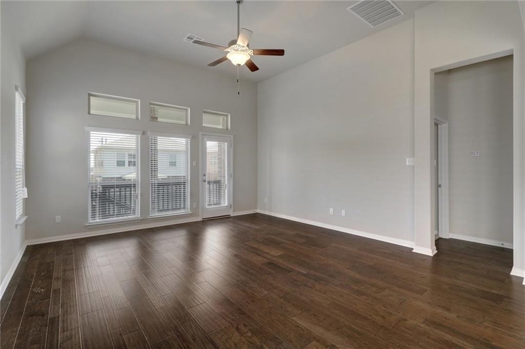 624 Peregrine Way Leander, TX 78641 - Photo 13 of 27