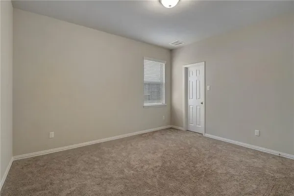 $2,200 | 624 Peregrine Way, Leander, TX 78641