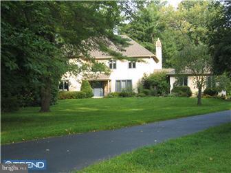 9 Hidden Spring Circle Newtown Square, PA 19073 - Photo 1 of 12 Exterior Front