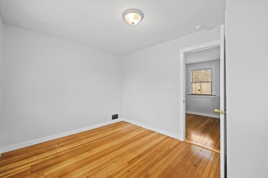 17 Buzzards Bay Avenue Bourne, MA 02532 - Photo 18 of 30