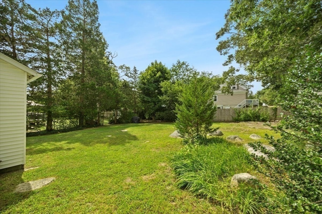 17 Buzzards Bay Avenue Bourne, MA 02532 - Photo 25 of 30