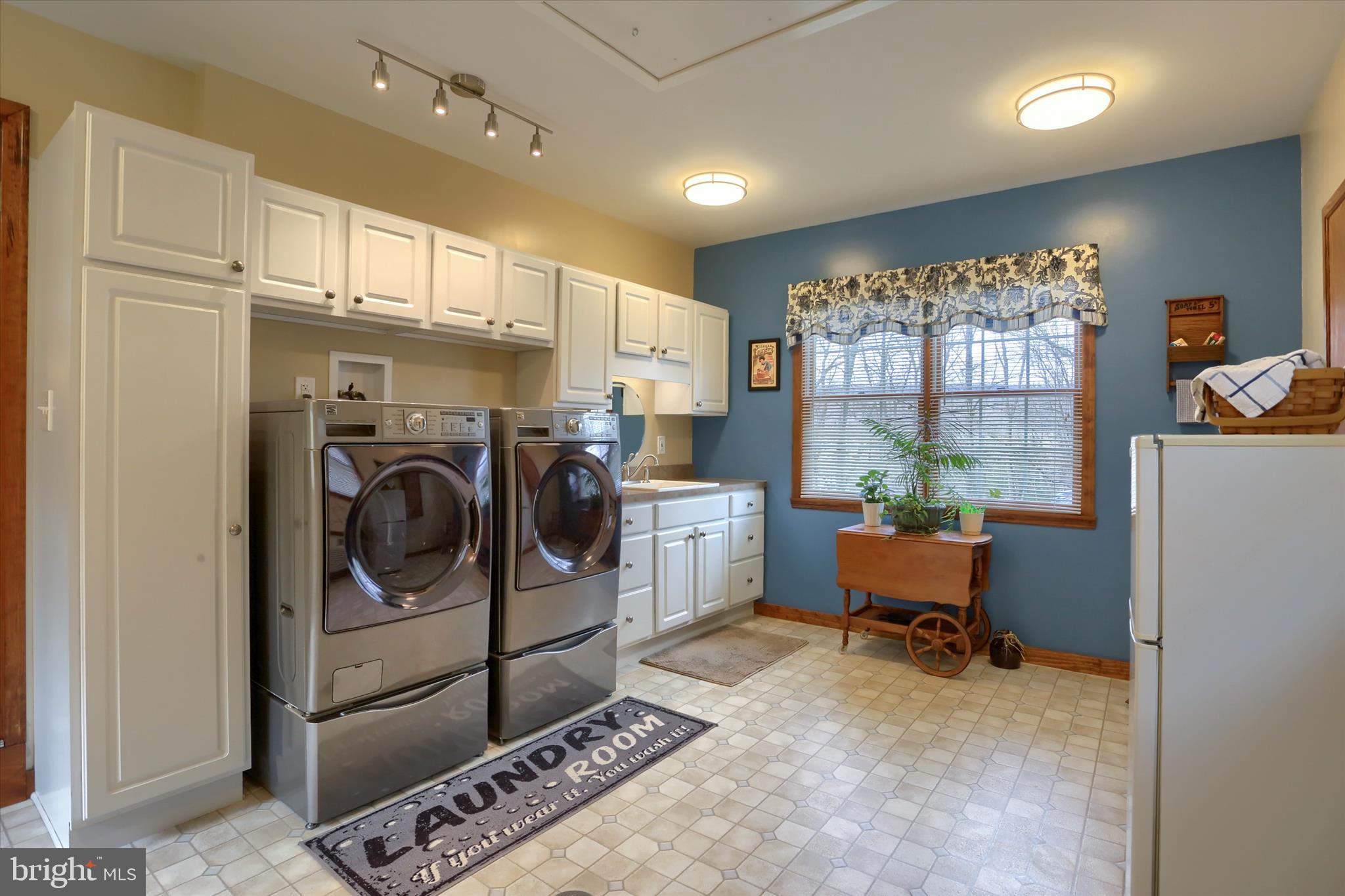 615 Singer Lane Dauphin, PA 17018 - Photo 13 of 39
