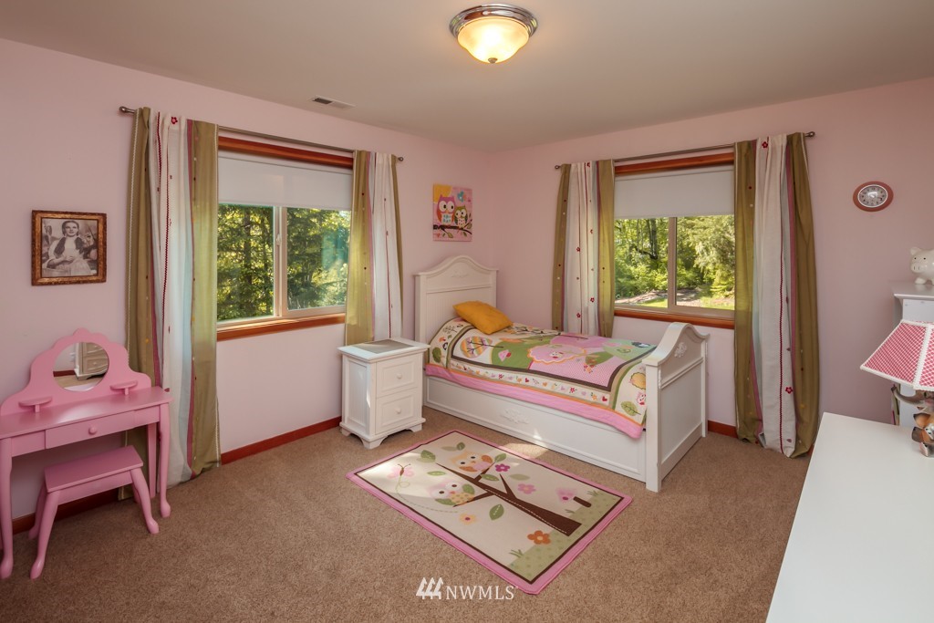 1776 Academy Road Bellingham, WA 98226 - Photo 15 of 25 Gallery Image 15