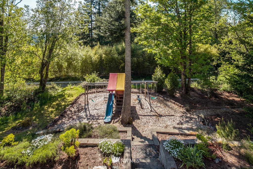 1776 Academy Road Bellingham, WA 98226 - Photo 24 of 25 Gallery Image 24