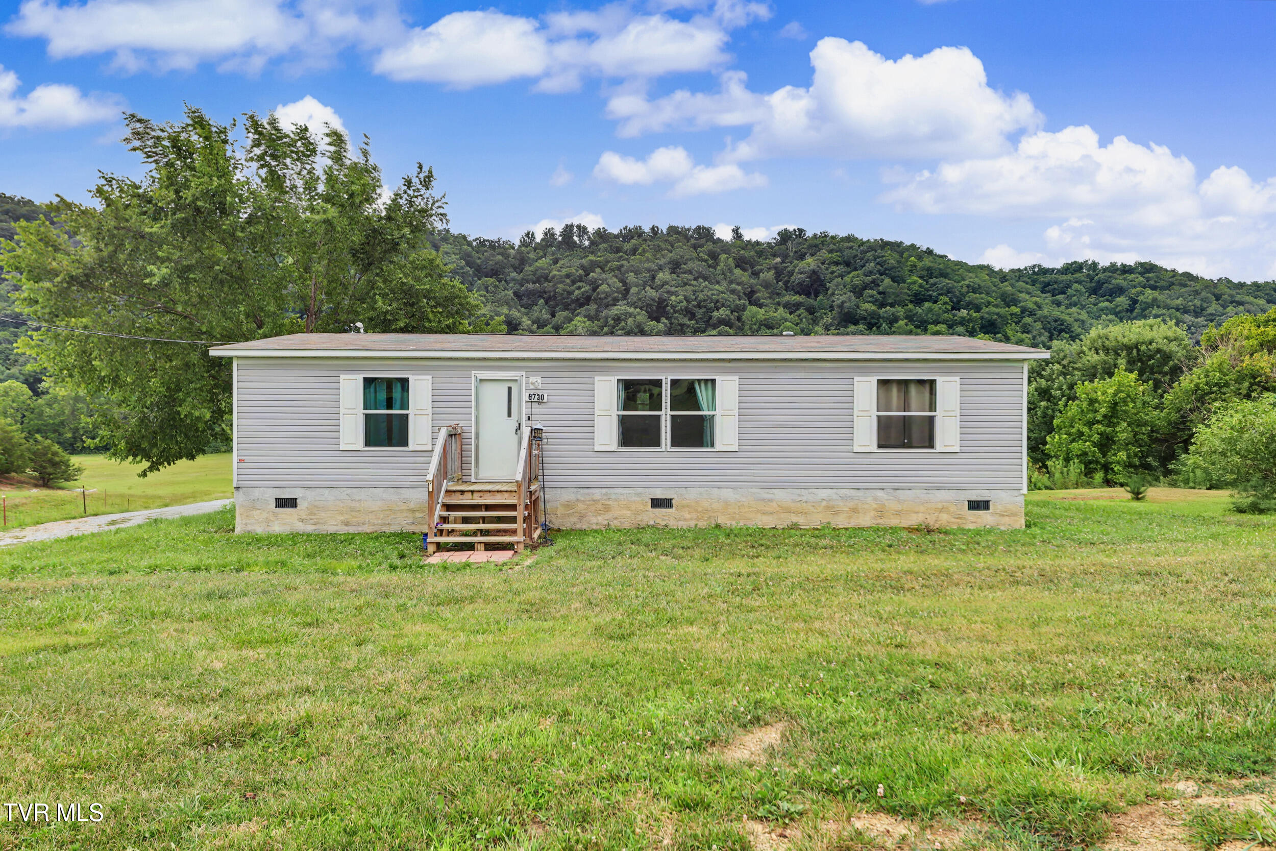 6730 Gap Creek Road Bulls Gap, TN 37711 - Photo 2 of 21 Front exterior