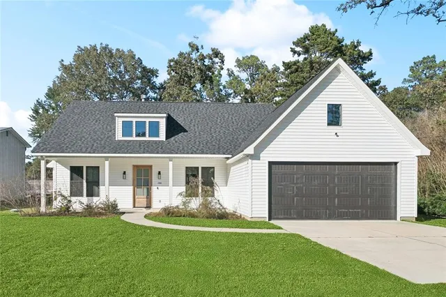 $292,500 | 46 Mary Street, Madisonville, LA 70447