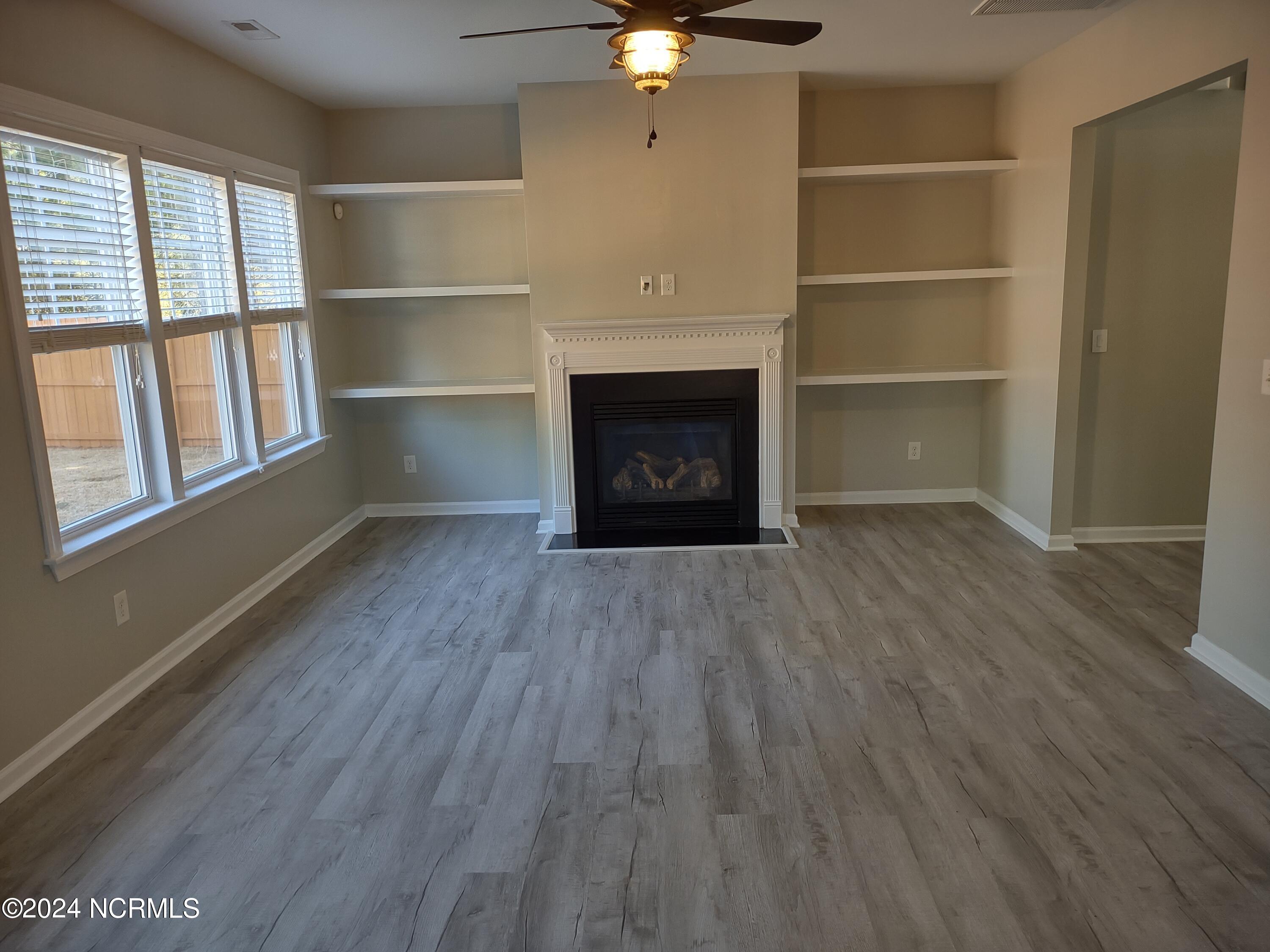 602 Walkens Woods Lane Jacksonville, NC 28546 - Photo 2 of 9 IMG_20230118_100844265_HDR