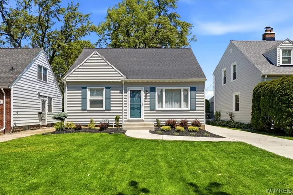 $249,900 | 99 Westchester Boulevard, Tonawanda, NY 14217