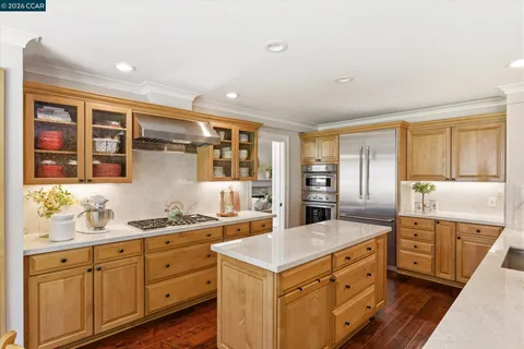 $2,494,800 | 1088 Yorkshire Place, Danville, CA 94506